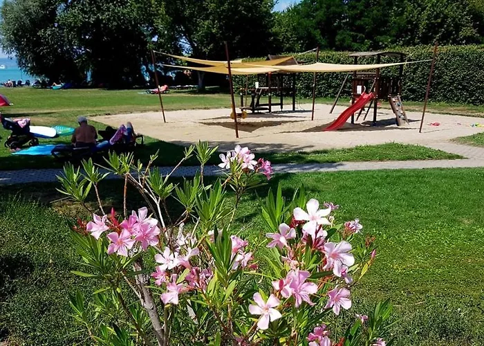 Azur Apartman By Bltn Hotel *